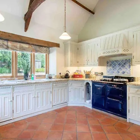 Stunning Country Between & Bath * Bristol