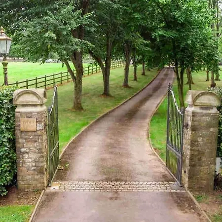 Holiday home Stunning Country Between & Bath *