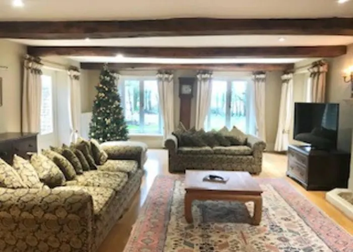 Stunning Country Between & Bath Bristol