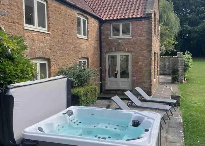 Stunning Country Between & Bath * Bristol