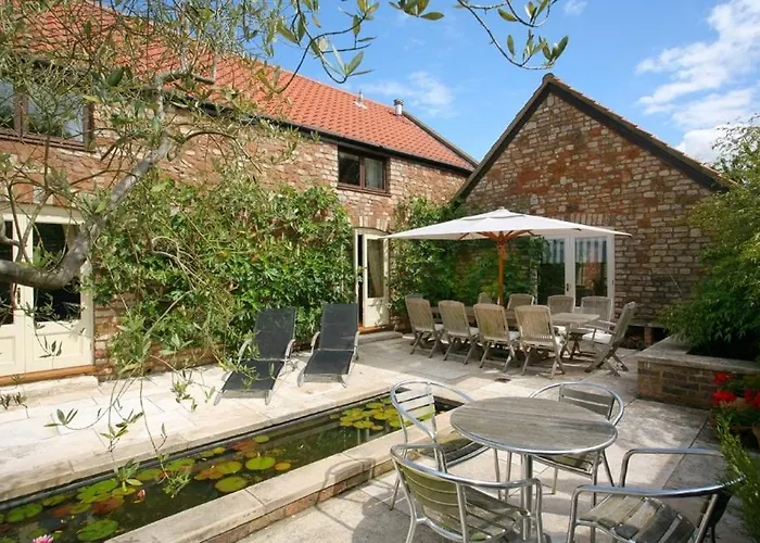 Stunning Country Between & Bath